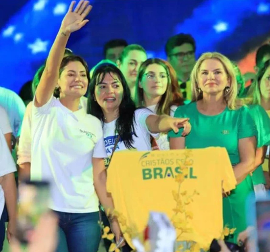 Michelle Bolsonaro em evento do PL durante a campanha de 2022