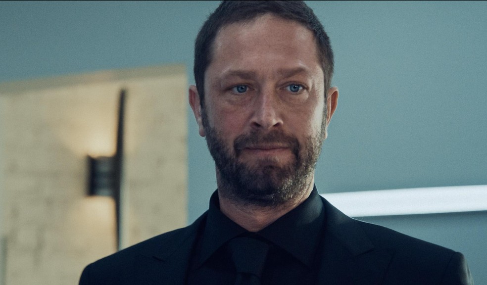 Ebon Moss-Bachrach na série'O Urso' — Foto: Divulgação