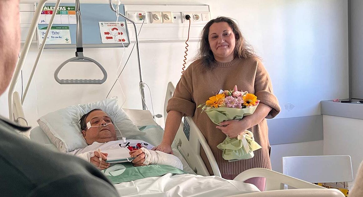 Paciente tem casamento realizado em leito de hospital durante internação em Portugal