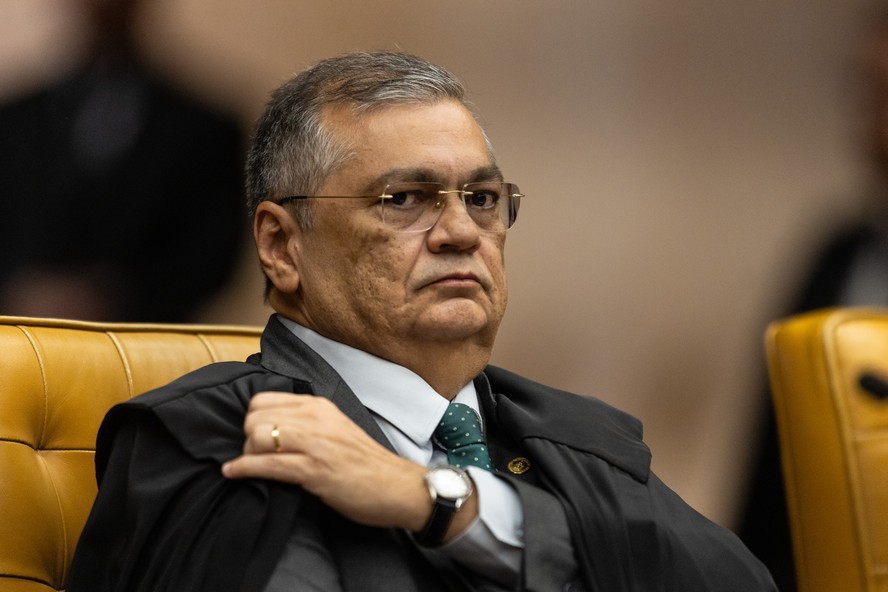 Flávio Dino pediu vista, mas prometeu devolver o processo assim que TSE publicar acórdão
