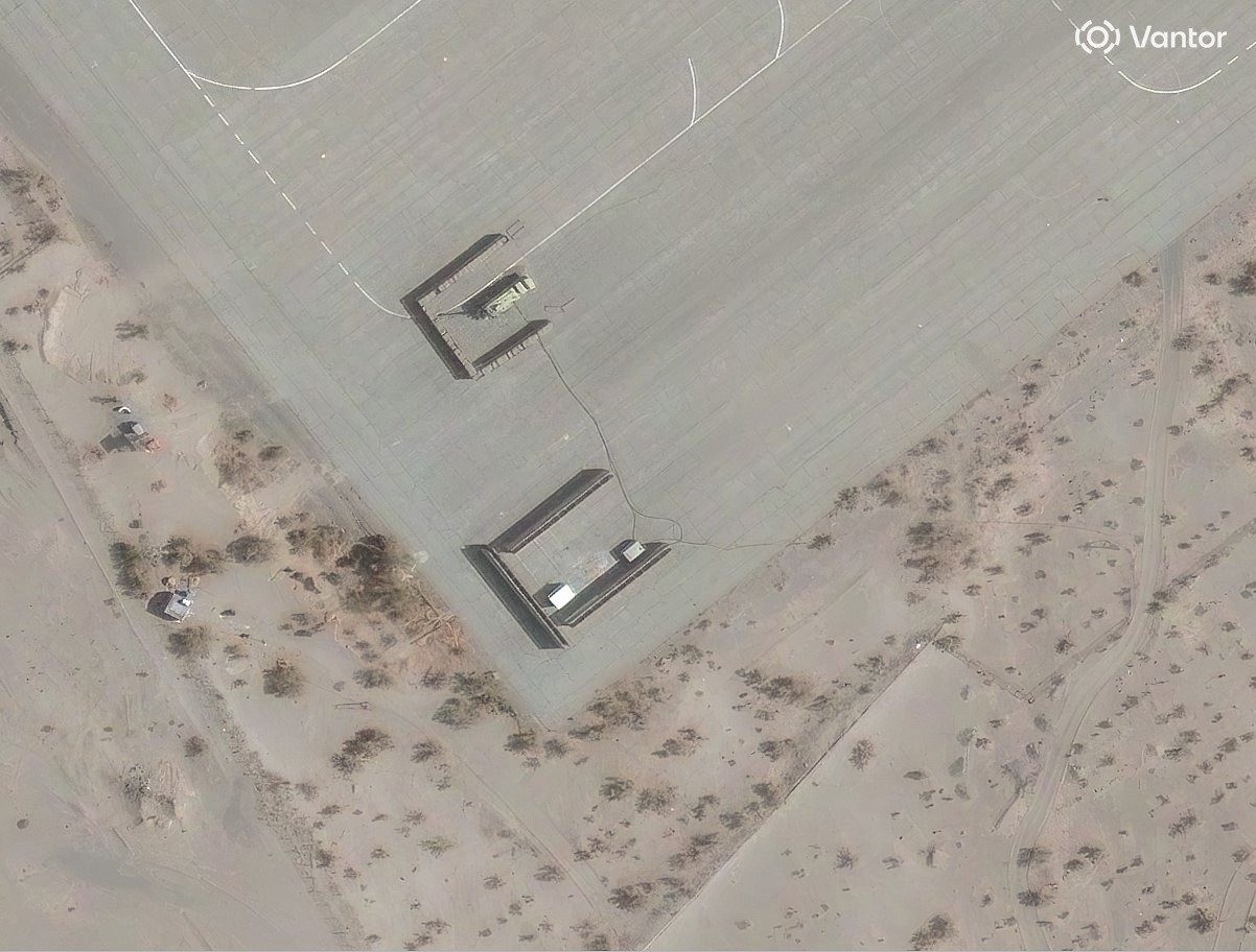 ANTES: Sistema de radar, Base Aérea de Zahedan — Foto: Reprodução/Redes Sociais/Vantor Tech