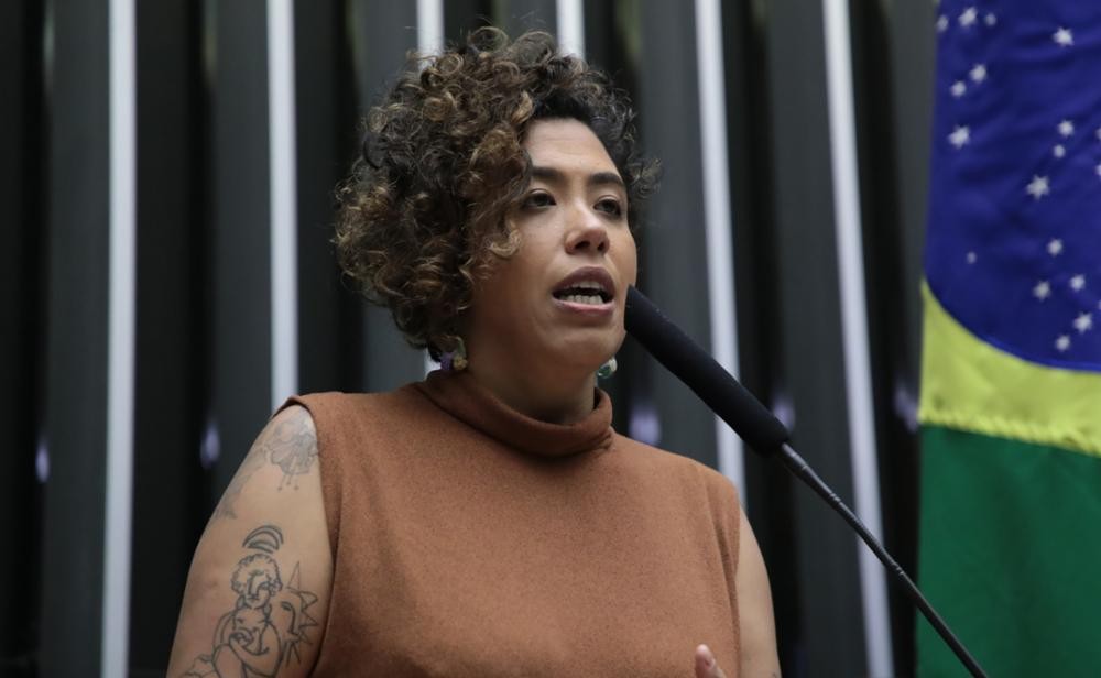 PSOL vai ao STF tentar reverter derrota do governo sobre aborto legal de menores vítimas de estupro