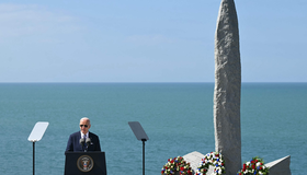 Em discurso na França, Biden diz que memória do Dia D convoca EUA a defender democracia na Ucrânia e no mundo