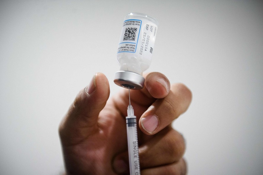 Vacinas contra a Covid-19 estão sendo atualizadas para proteger contra Ômicron