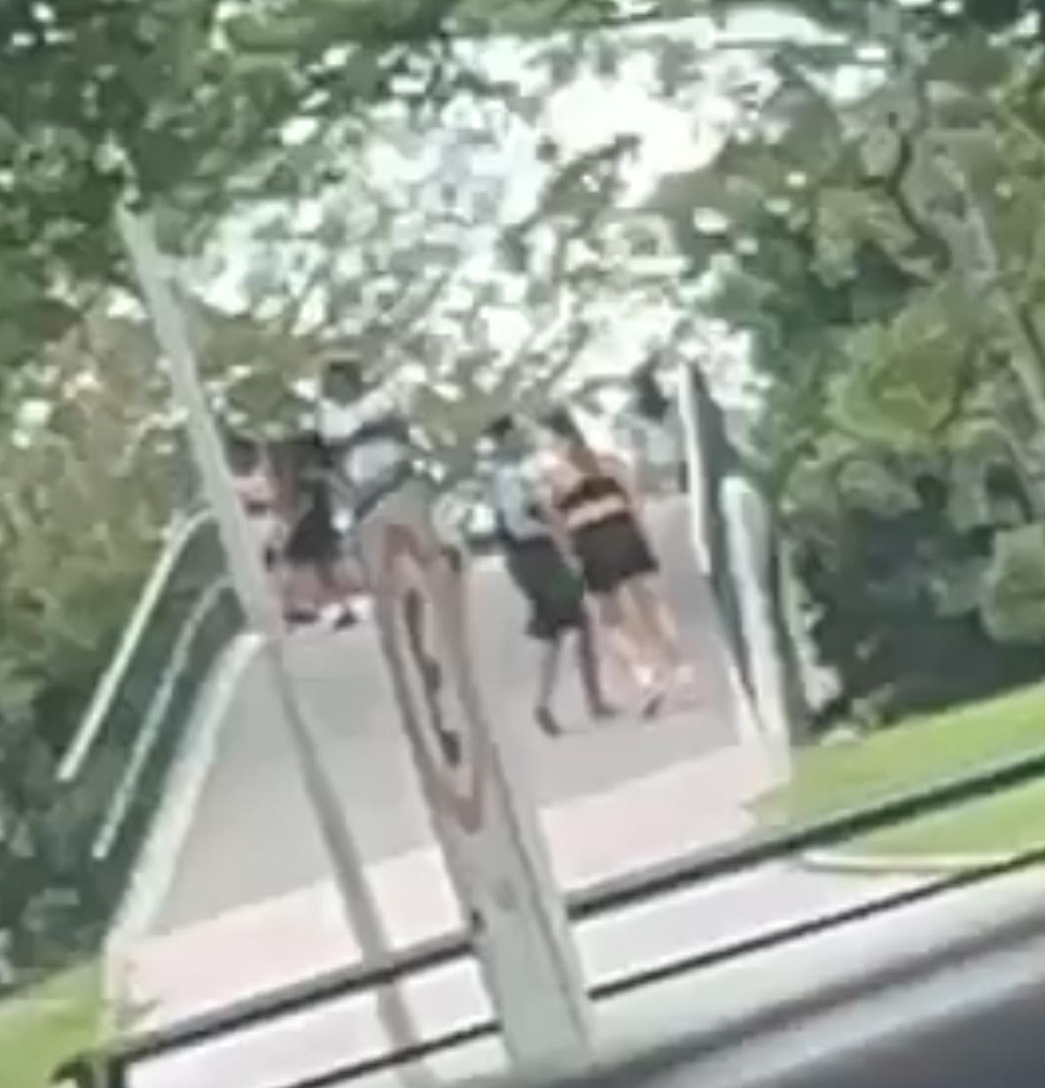 Homem é preso após engolir cordão roubado de turista polonesa na Praia do Flamengo