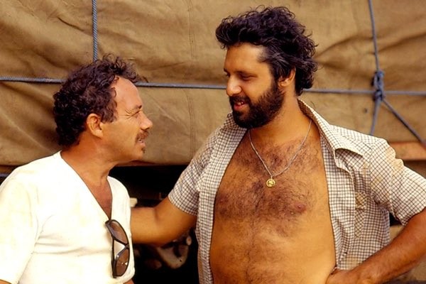 Bino (Stênio Garcia) e Pedro (Antônio Fagundes) em “Carga pesada” — Foto: Divulgação
