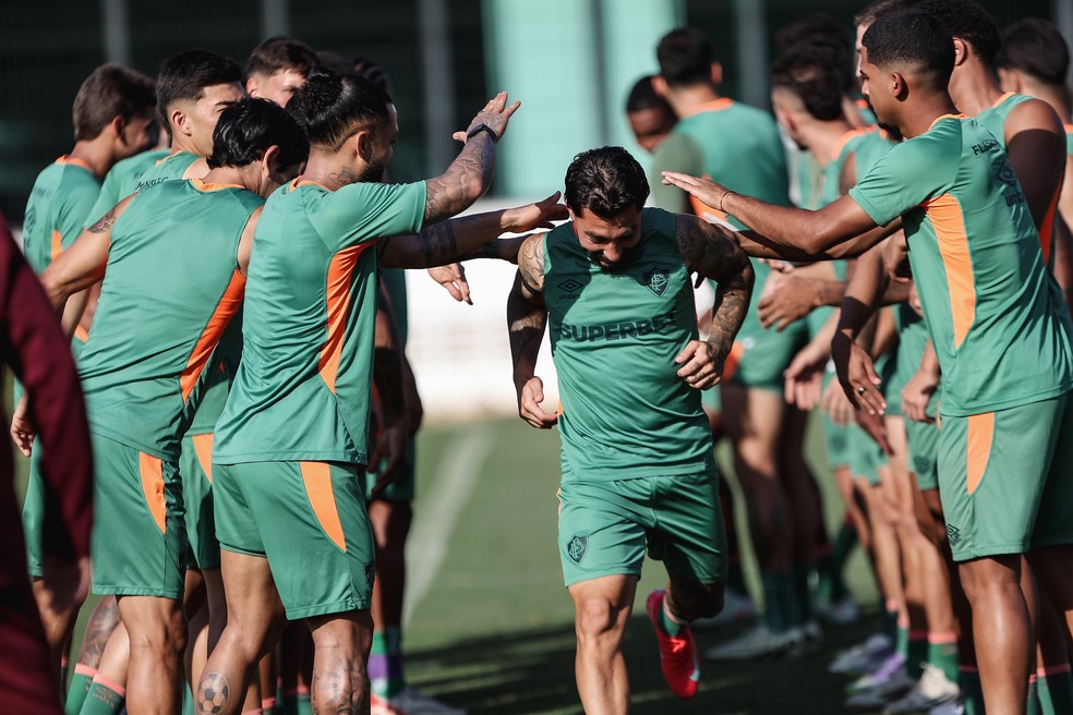 Recém-contratado pelo Fluminense, Luciano'Lucho' Acosta treinou, na última sexta-feira, no CT Carlos Castilho — Foto: LUCAS MERÇON / FLUMINENSE F.C.