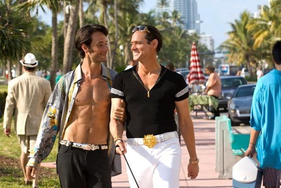 Rodrigo Santoro E Jim Carrey No Longa'I Love Phillip Morris' - Foto: Reprodução