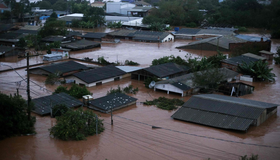 Tragédia no Rio Grande do Sul: saiba como doar e ajudar as vítimas das chuvas no estado