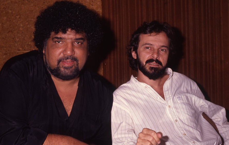 Tema de nova série, Sullivan e Massadas são autores de grandes sucessos da  música brasileira; confira