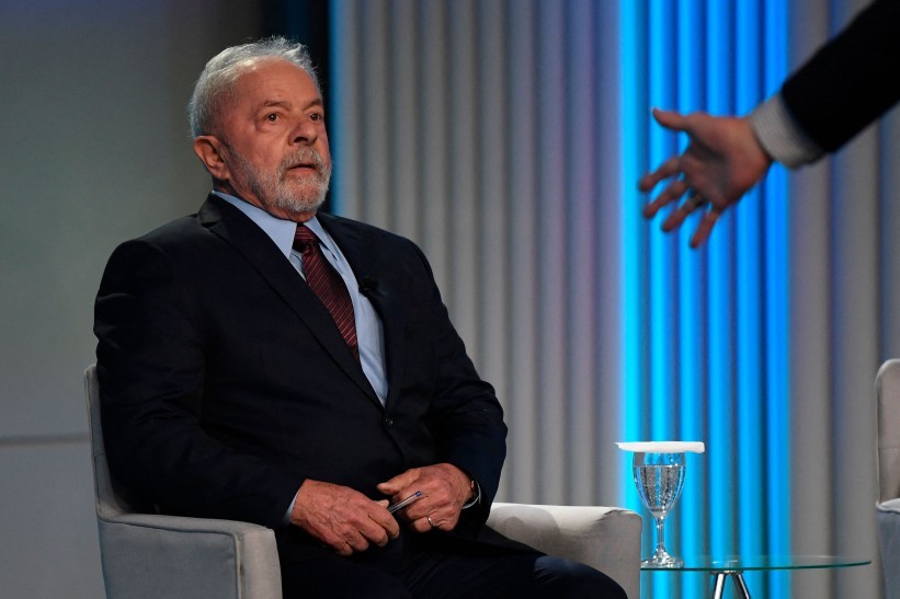 Lula durante debate na TV Globo — Foto: Brenno Carvalho
