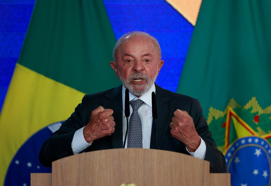Presidente Luiz Inácio Lula da Silva em cerimônia de anúncio de medidas para MEI