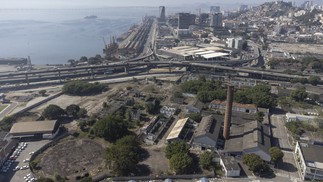 Região do antigo Gasômetro, onde o Flamengo sonha em construir estádio, no Rio — Foto: Márcia Foletto