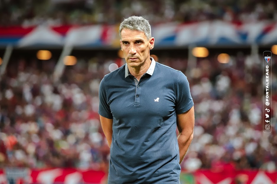 Vojvoda, ex-técnico de Santos e Fortaleza, é demitido do Racing após 13 jogos na Argentina