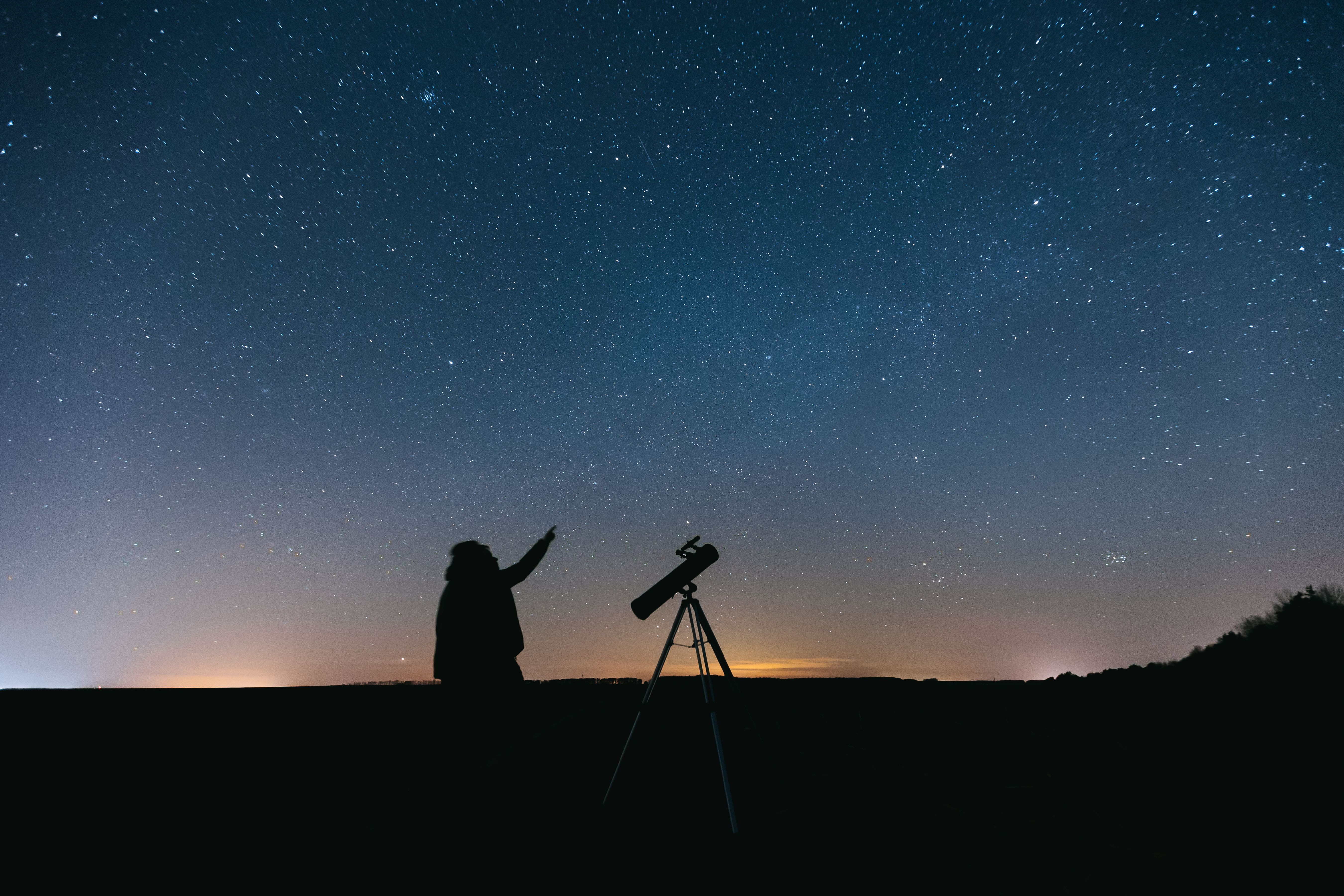 Agosto traz eclipses imperdíveis; saiba quando e como observar!