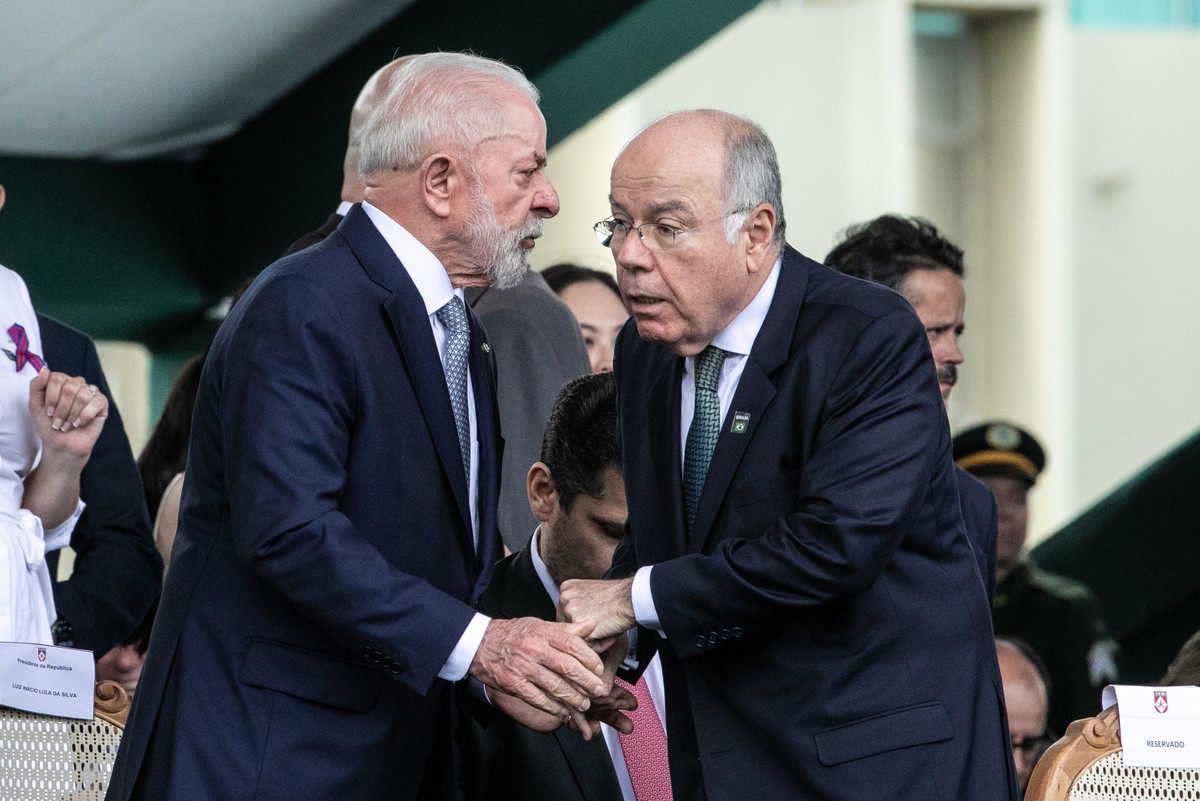Após Trump revogar visto de ministros do STF, Lula se reúne com chanceler e discute situação com os EUA