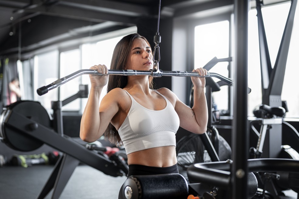 Para os especialistas, a qualidade do exercício é mais importante que a qualidade — Foto: Freepik