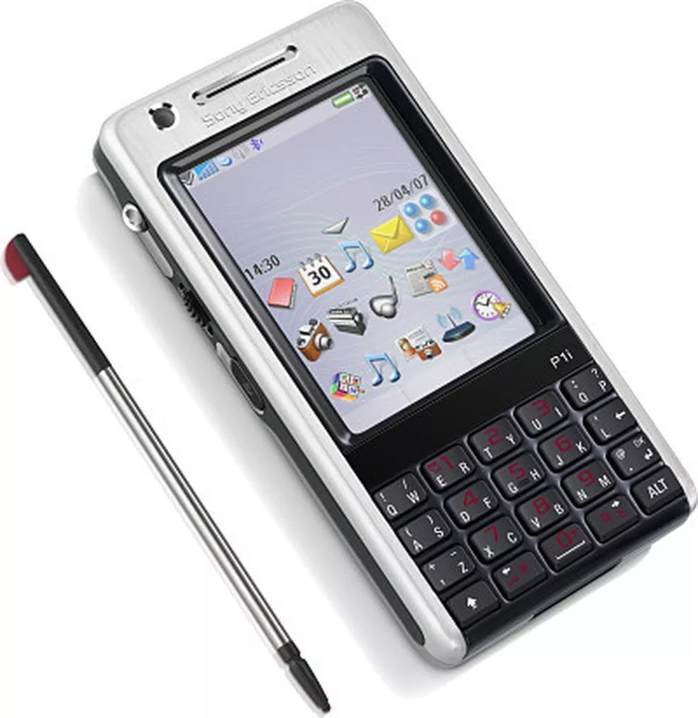 Modelo Sony Ericsson foi popular nos anos 2000 — Foto: Reprodução