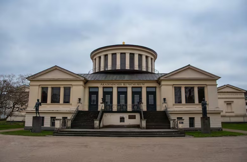 Museu de História da Arte de Bonn, na Alemanha, abriga uma das exposições mais importantes do país — Foto: Reprodução/Kunstmuseum Bonn