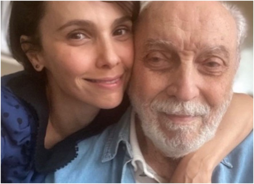 Débora Falabella E Parente De Miguel Falabella