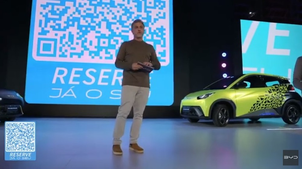 BYD lança Dolphin Mini por R$ 115,8 mil, acima do esperado