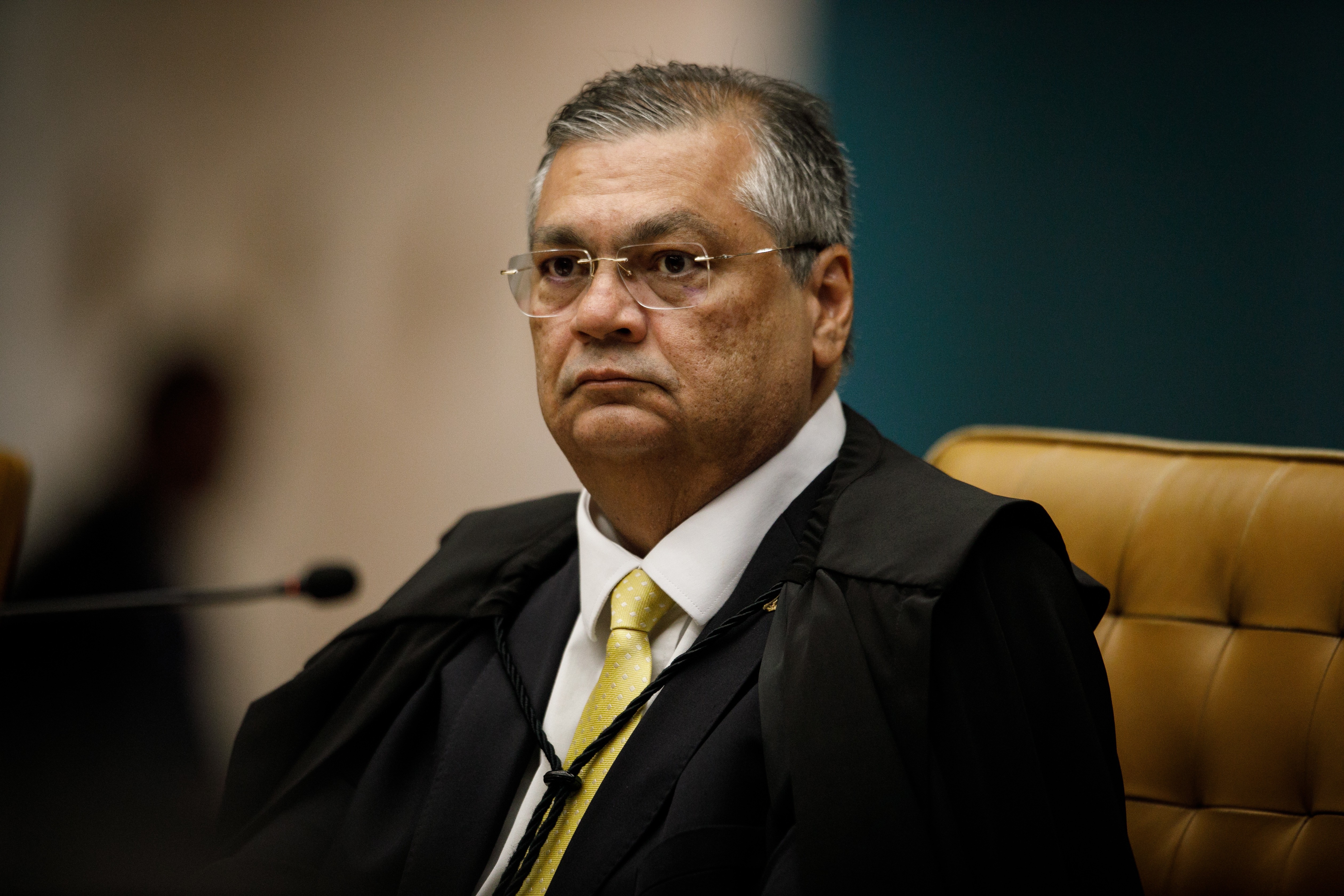 Dino convoca Congresso e governo para reunião sobre emendas e critica demora para cumprir decisão sobre orçamento secreto