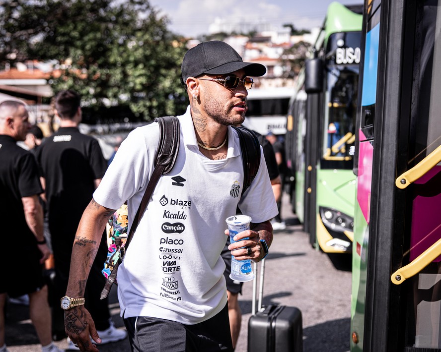 Neymar fez sua estreia no Brasileirão de 2025
