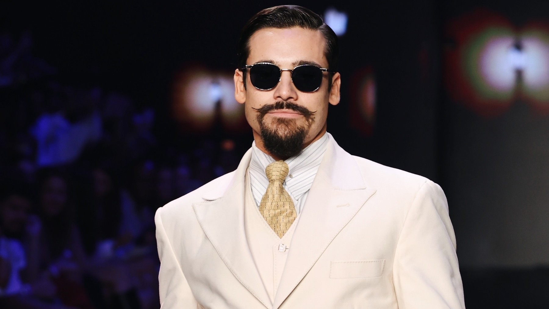 Nicolas Prattes define passagem de 'A Nobreza do Amor' pela Rio Fashion Week: 'Um marco'